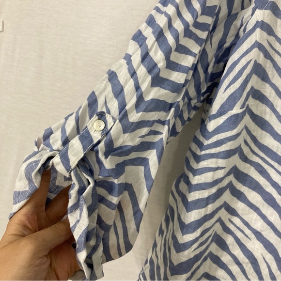Tahari Blue White 100% Linen Rolled Tab Button Down size 1X - Picture 5 of 11
